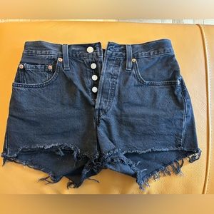 Levi’s 501 black high waisted shorts